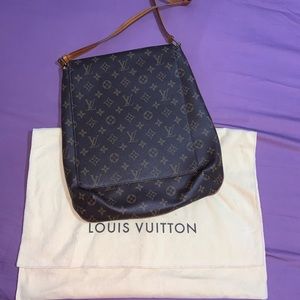 Louis Vuitton Musette Salsa GM